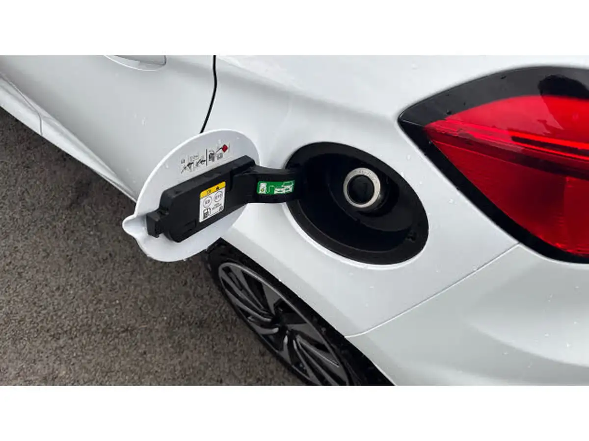 2023-ford-fiesta-10t-titanium-100ps-big-39