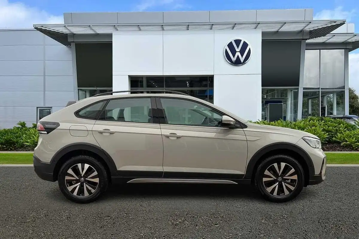 2025-volkswagen-taigo-10-tsi-life-115ps-dsg-big-3