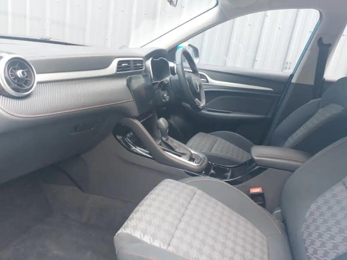 2022-mg-zs-suv-10t-gdi-excite-big-4