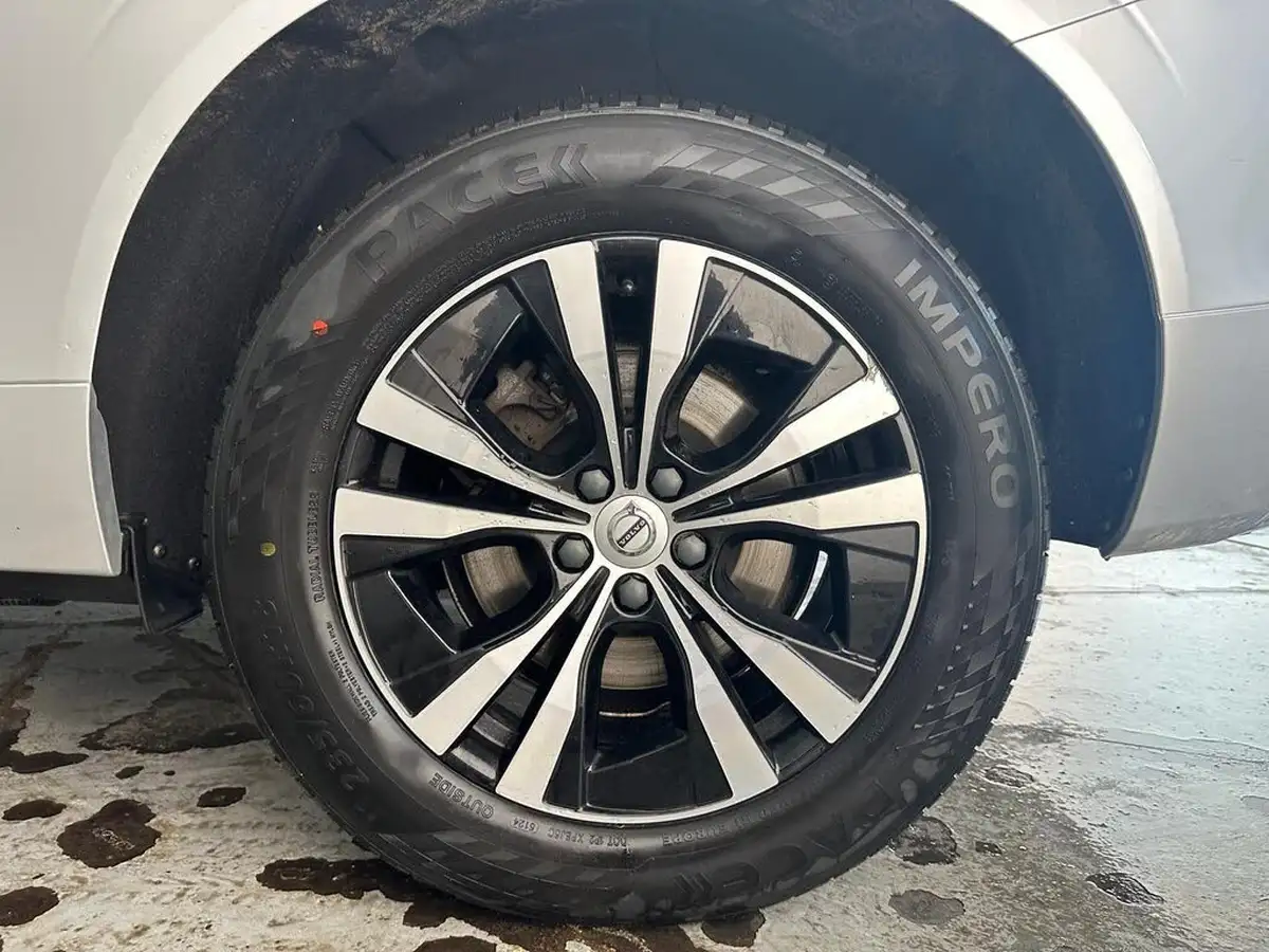 2021-volvo-xc60-20-t6-inscription-expression-340bhp-big-41