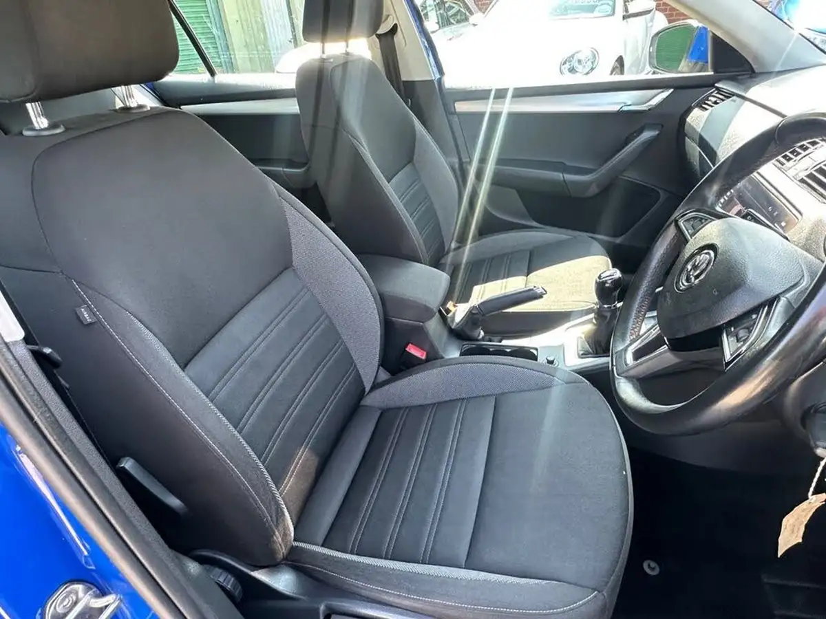 2018-skoda-octavia-10-tsi-se-technology-hatchback-big-44