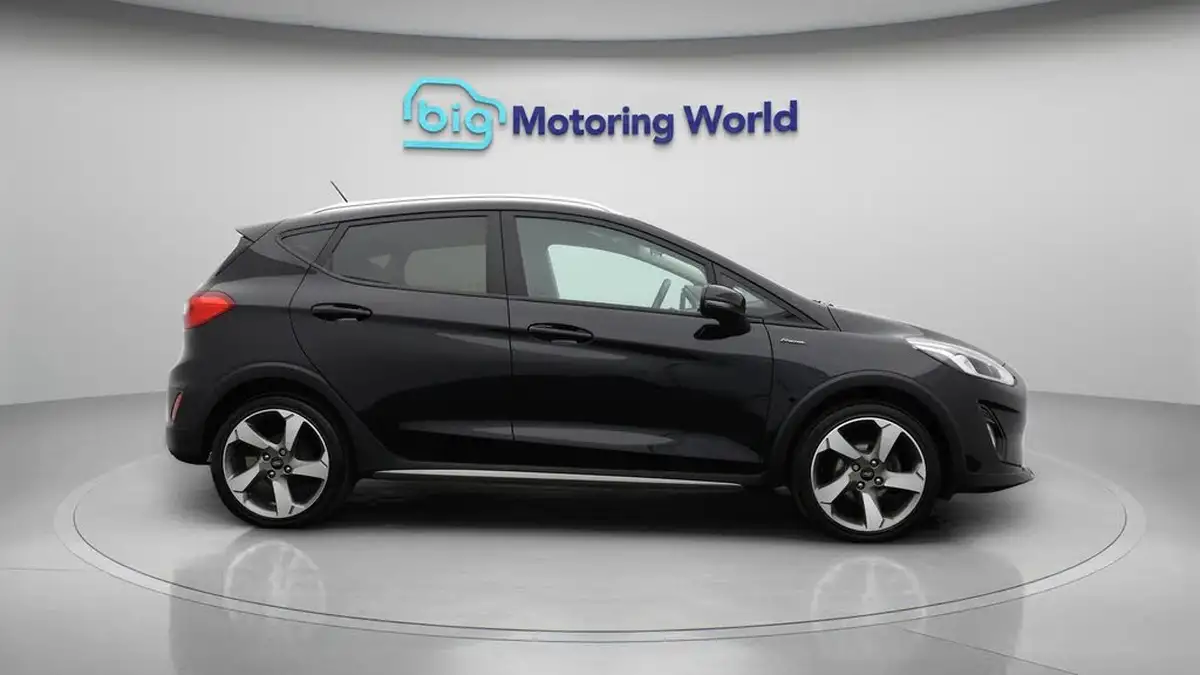 2019-ford-fiesta-10t-active-1-100ps-big-8