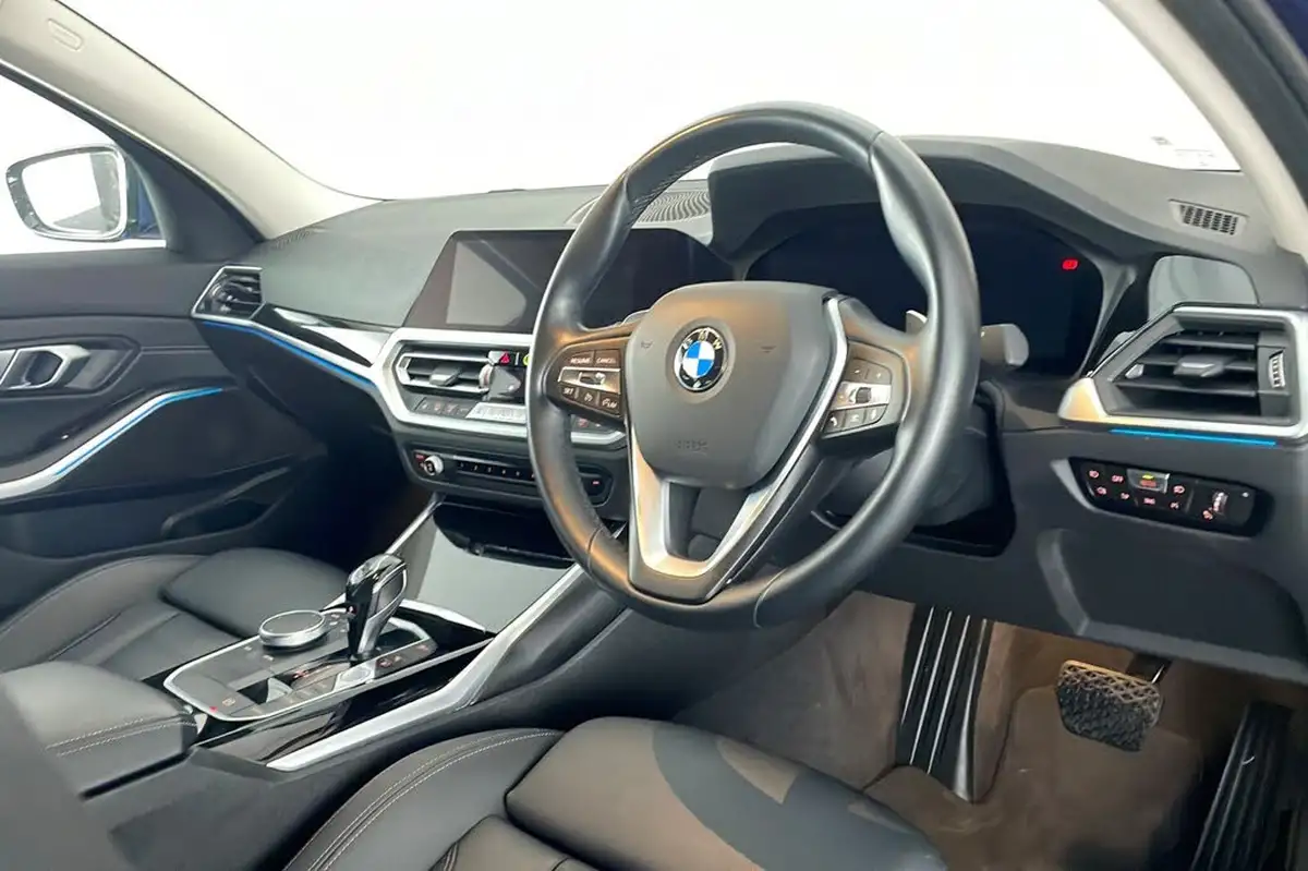 2020-bmw-3-series-20-330e-sport-pro-saloon-4d-big-8