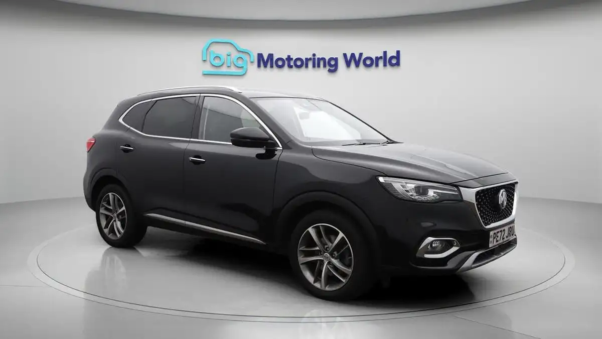 2022-mg-hs-15t-gdi-exclusive-162ps-dct-big-1