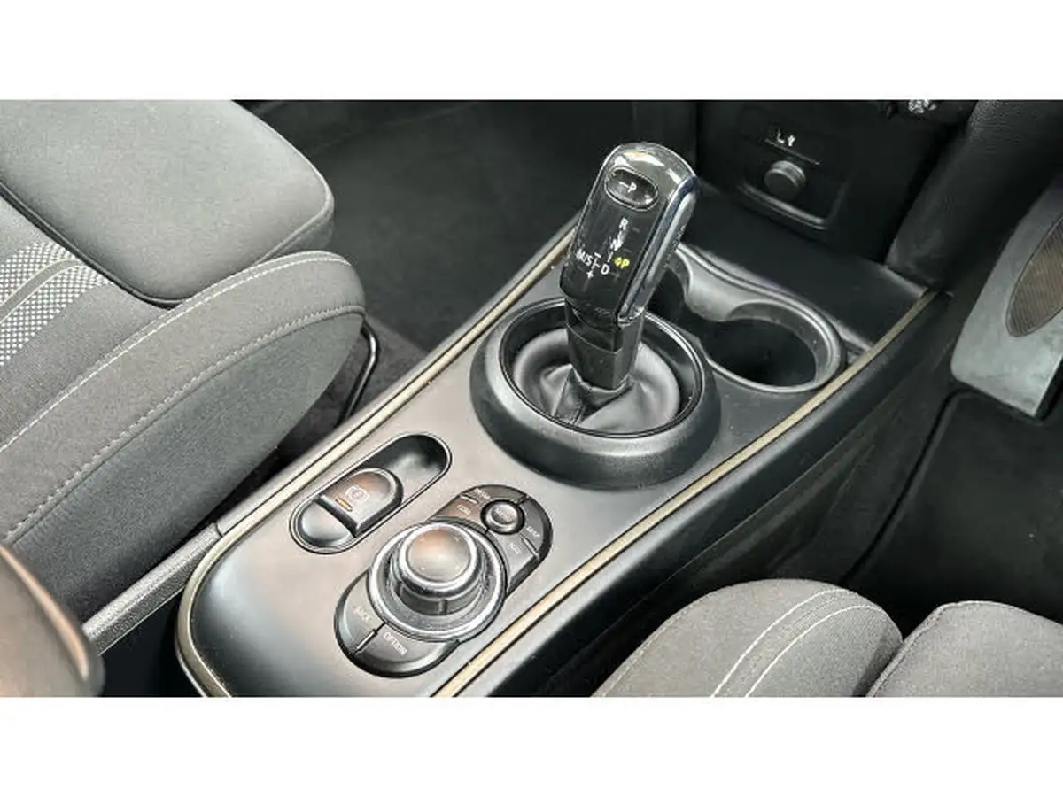 2021-mini-countryman-20-cooper-s-classic-auto-big-9