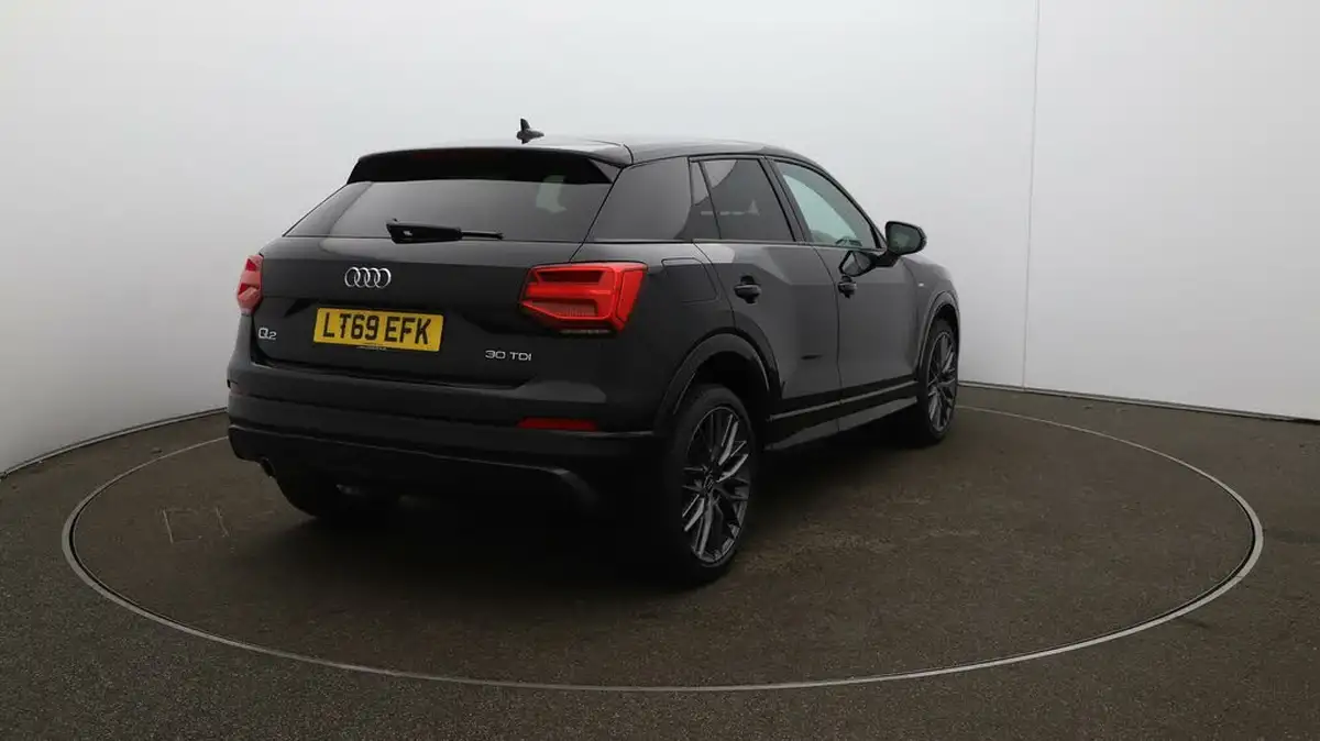 2019-audi-q2-16-30-tdi-black-edition-big-45
