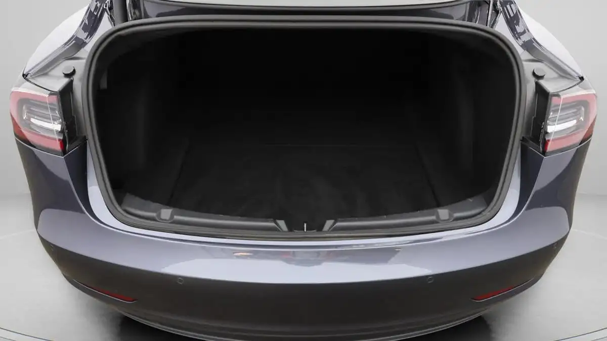 2021-tesla-model-3-e-long-range-4x4-big-17