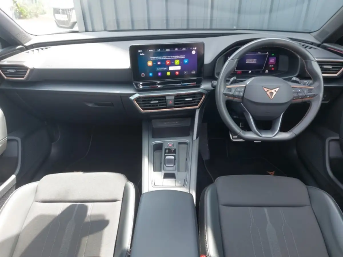 2022-cupra-leon-nf-20-tsi-vz1-big-2