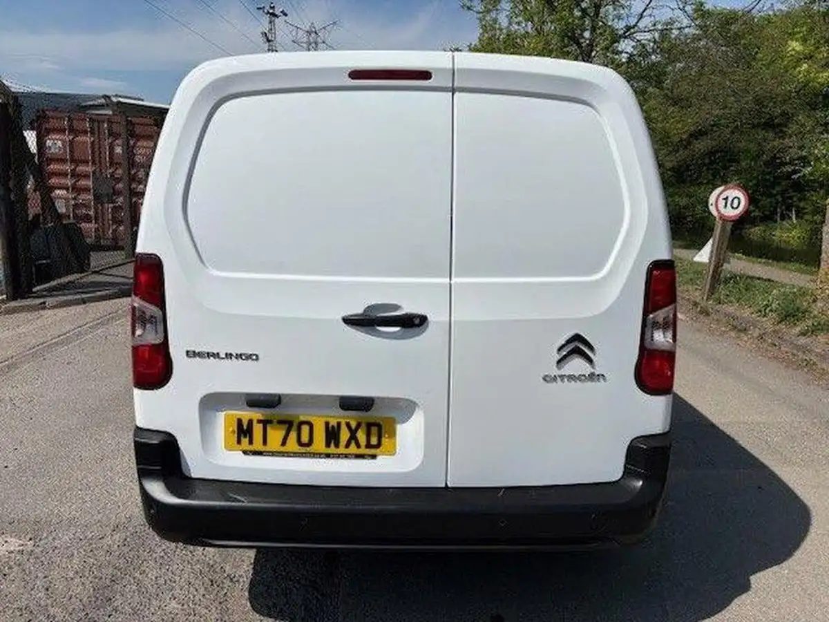 2020-citroen-berlingo-15bluehdi-950-enterprise-100pseu6dt-e-ss-panel-big-4