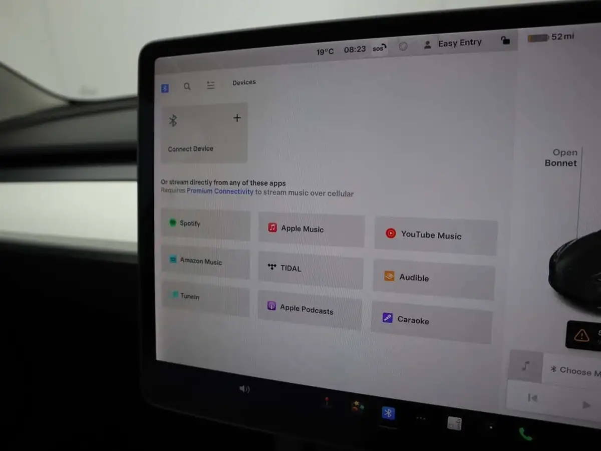 2021-tesla-model-3-e-long-range-4x4-big-32