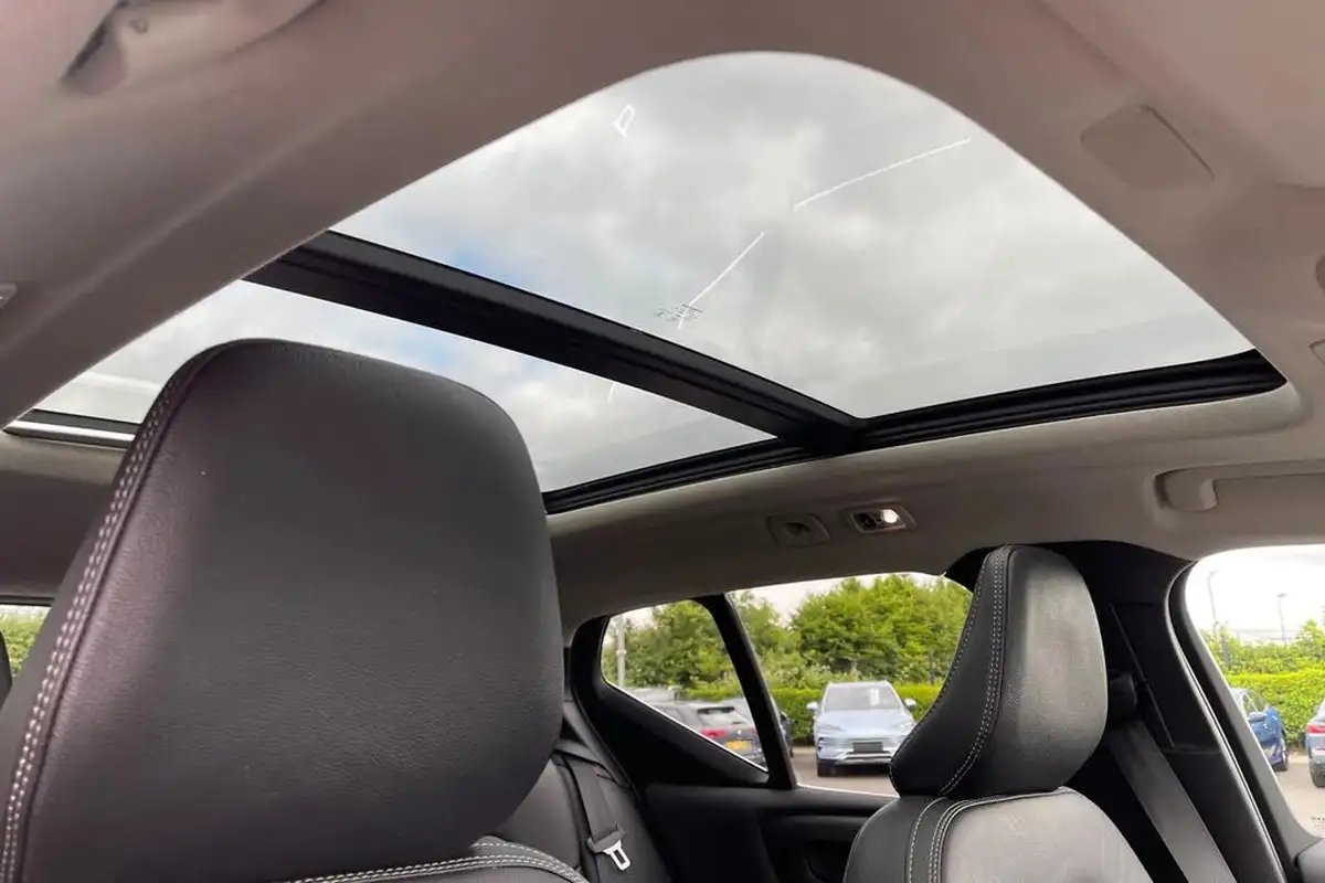 2022-volvo-xc40-15-t5-inscription-pro-big-37