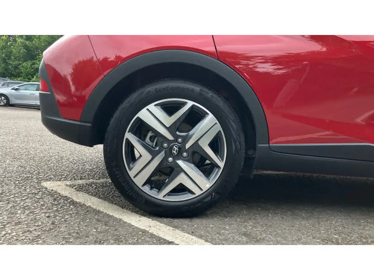 2024-hyundai-bayon-10-t-gdi-premium-100ps-48-volt-mhev-dct-big-6