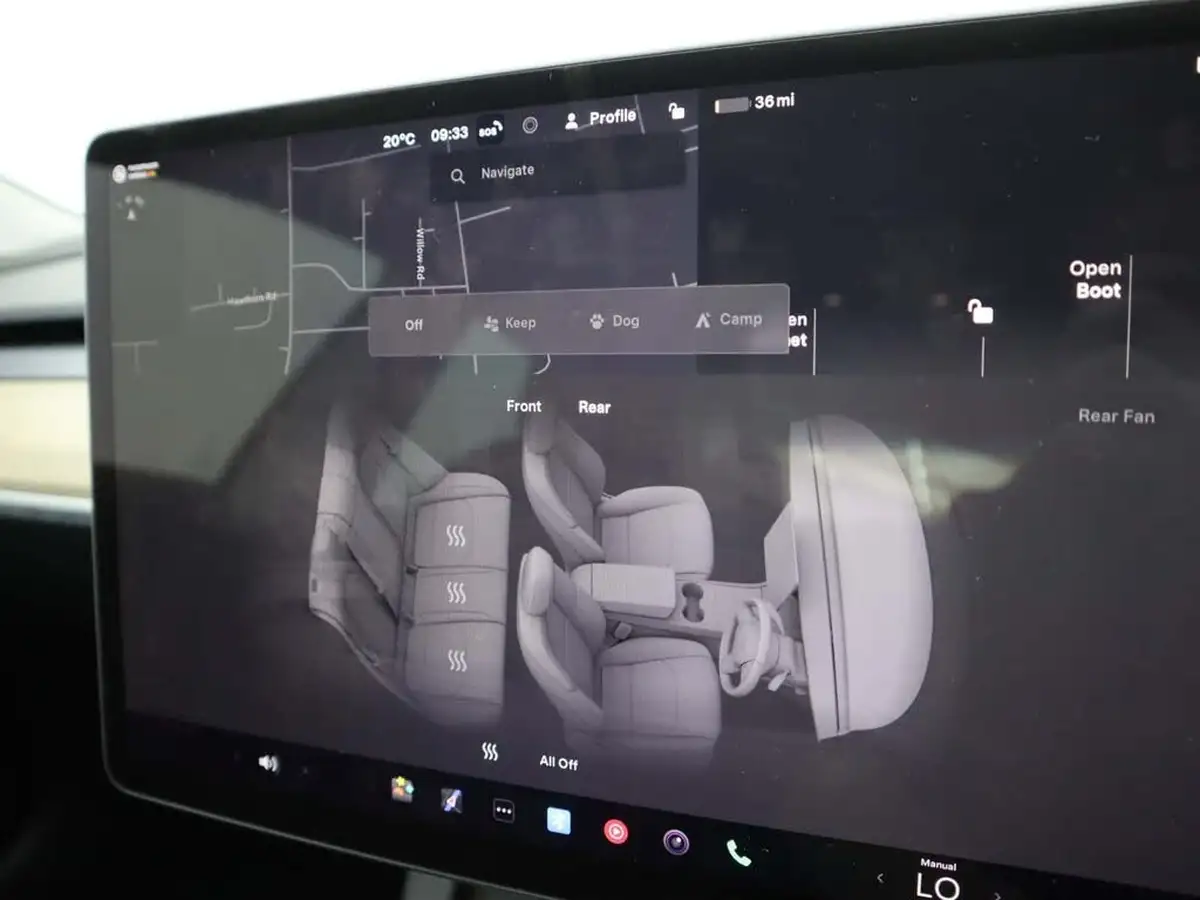 2022-tesla-model-3-e-rwd-big-26