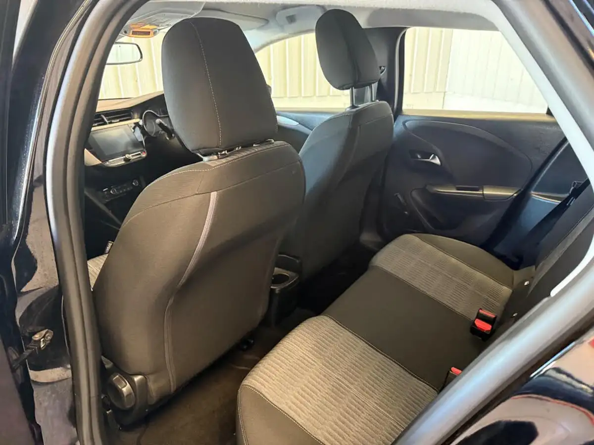 2020-vauxhall-corsa-12i-se-premium-big-12