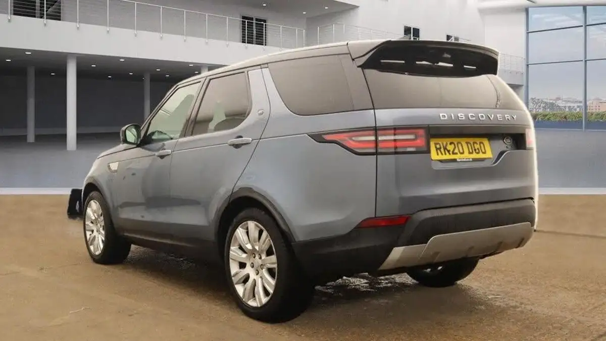 2020-land-rover-discovery-20-sd4-hse-luxury-big-6