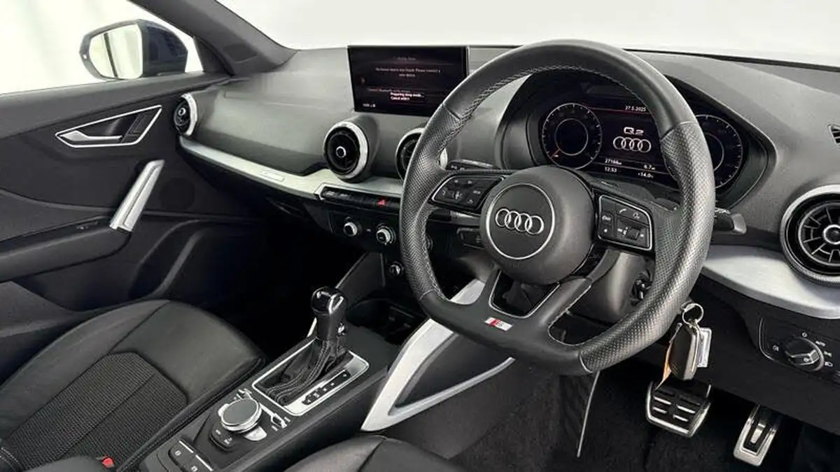 2022-audi-q2-15-35-tfsi-s-line-tronic-big-5