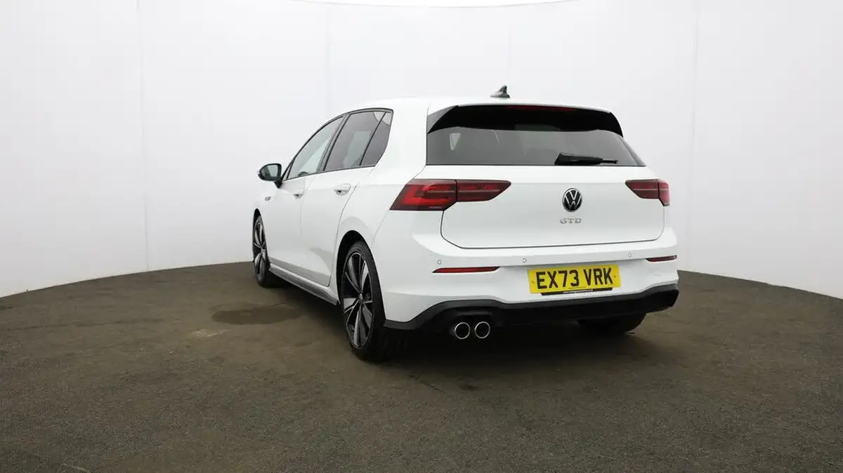 2023-volkswagen-golf-20tdi-gtd-big-26