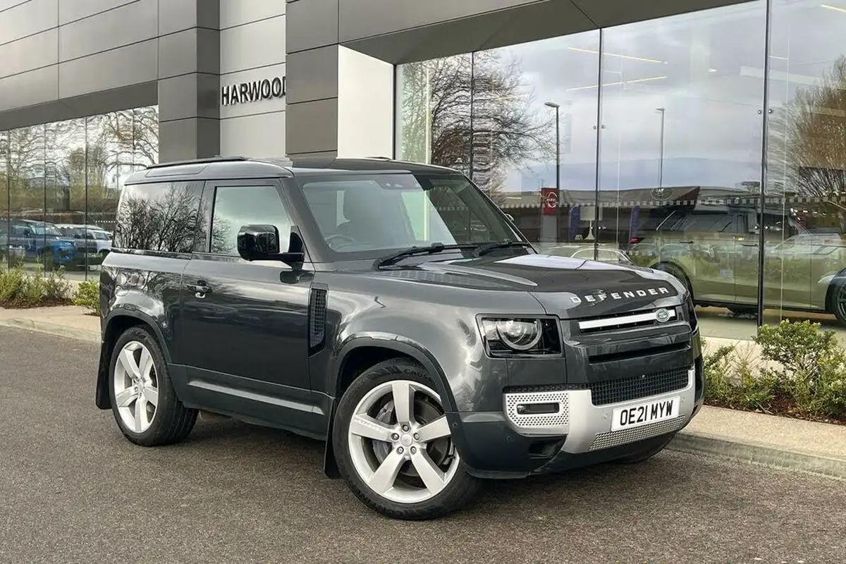2021-land-rover-90-defender-30-d250-hse-big-0