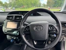 2019-toyota-prius-small-9
