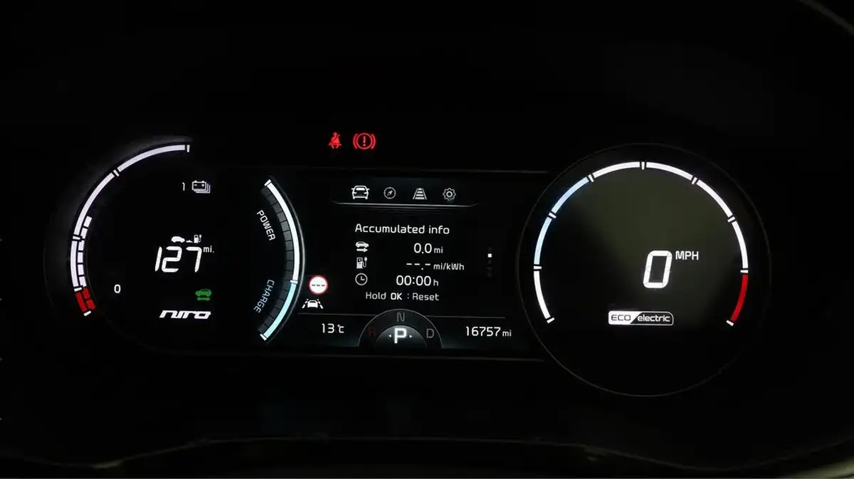 2022-kia-e-niro-ev-4-big-10