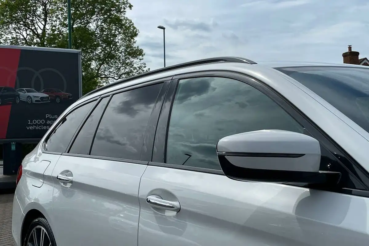 2018-bmw-5-series-30td-530d-m-sport-xdrive-touring-5d-big-41