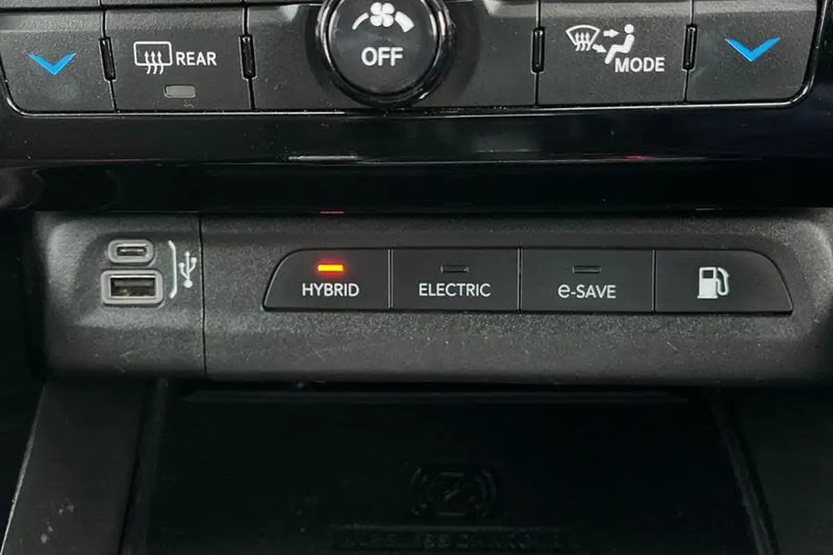 2022-jeep-compass-13-gse-trailhawk-big-38