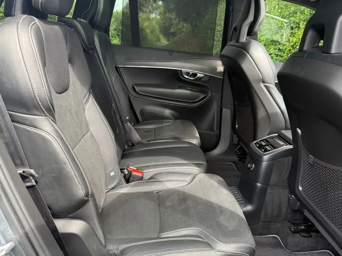 2020-volvo-xc90-20-t8-r-design-twin-engine-big-23
