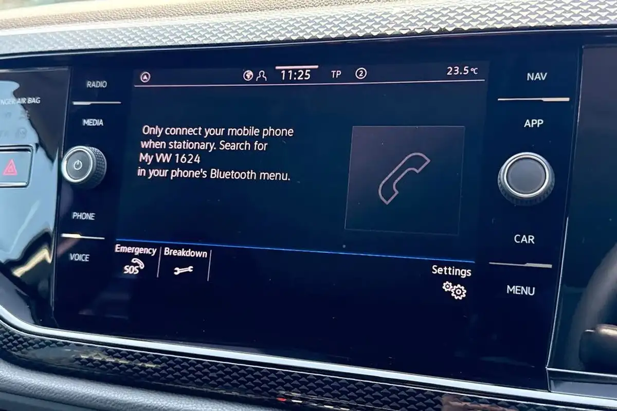 2023-volkswagen-polo-10-tsi-life-big-46