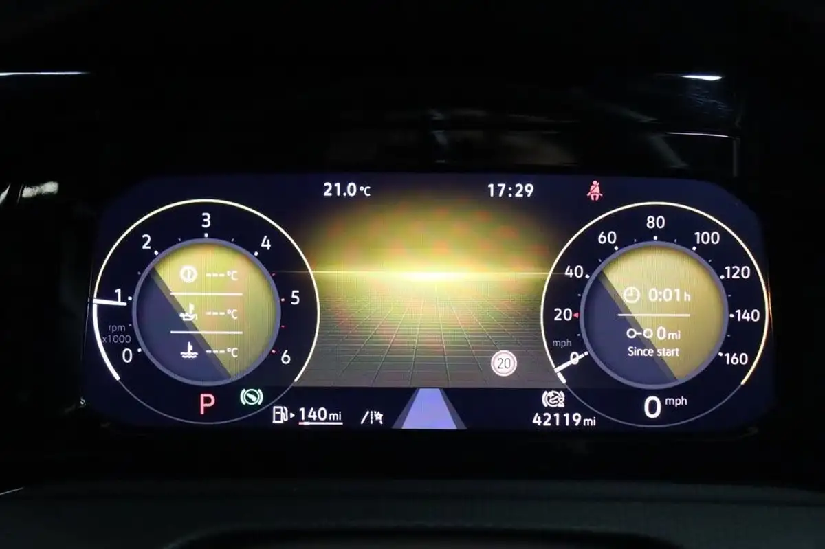 2021-volkswagen-golf-20tdi-gtd-big-17