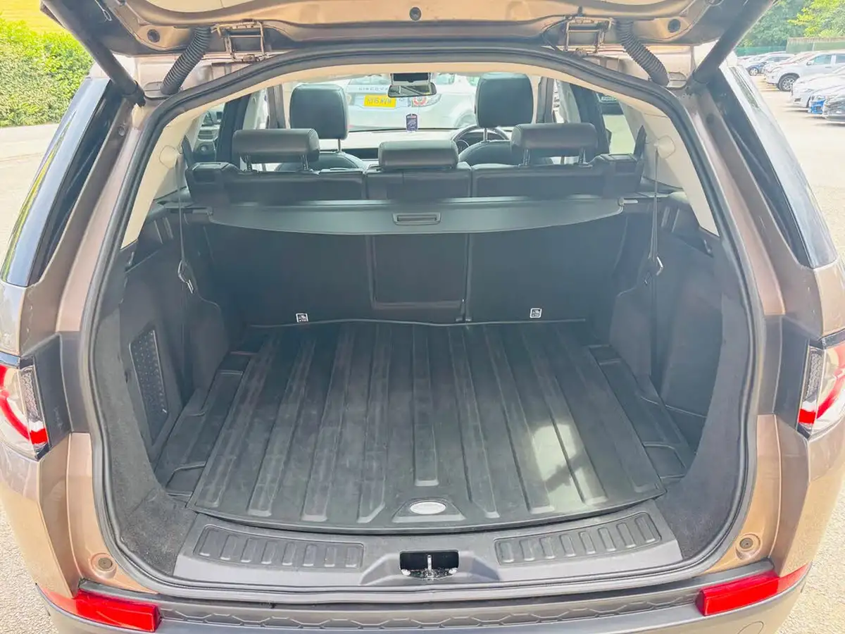 2015-land-rover-discovery-sport-22td-hse-luxury-auto-big-17