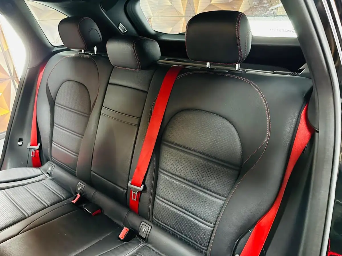 2016-mercedes-benz-glc-class-30-glc-amg-43-premium-plusss-station-wagon-big-25