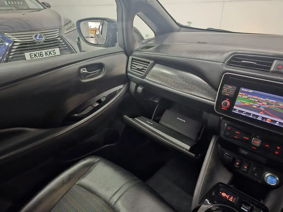 2019-nissan-leaf-e-n-connecta-big-78