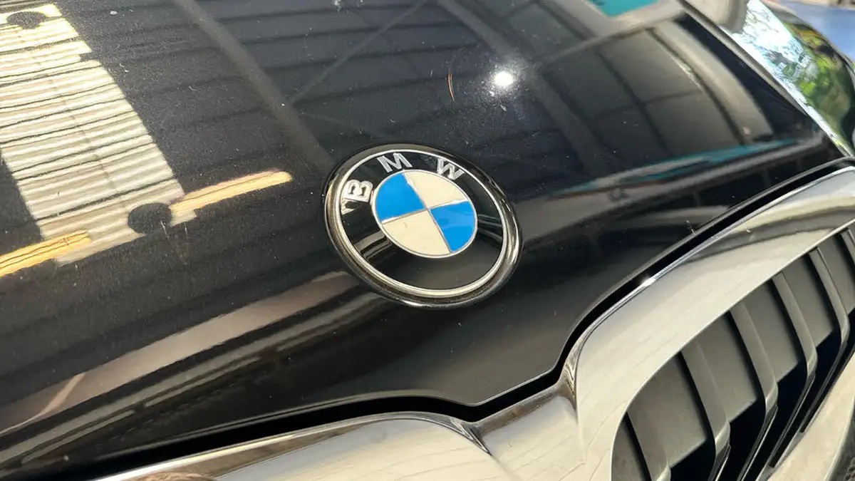2021-bmw-3-series-20td-320d-sport-touring-5d-big-36