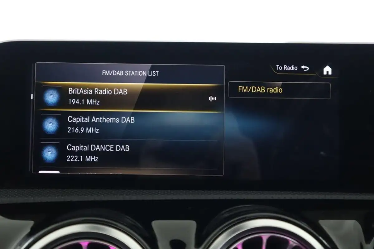 2019-mercedes-benz-a-class-20-a35-amg-premium-plus-hatchback-5d-big-41