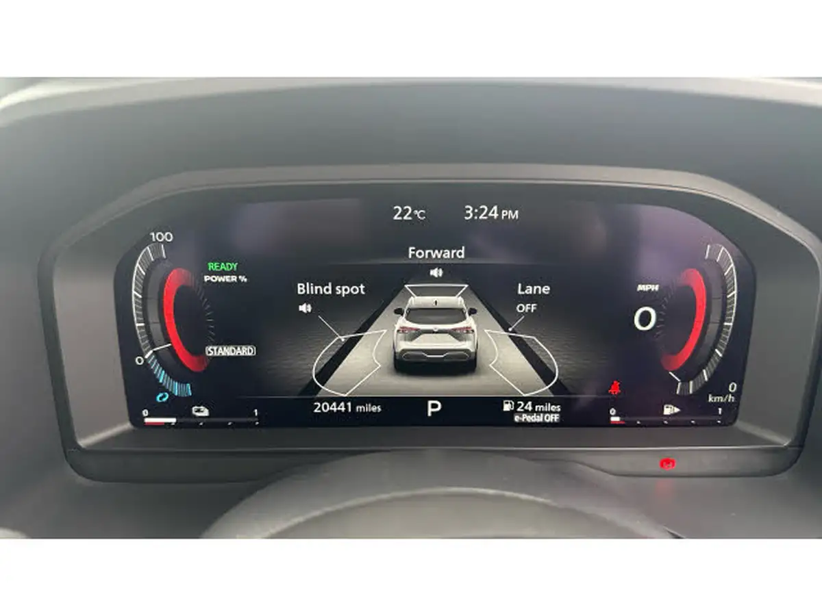 2023-nissan-qashqai-15-tekna-big-17