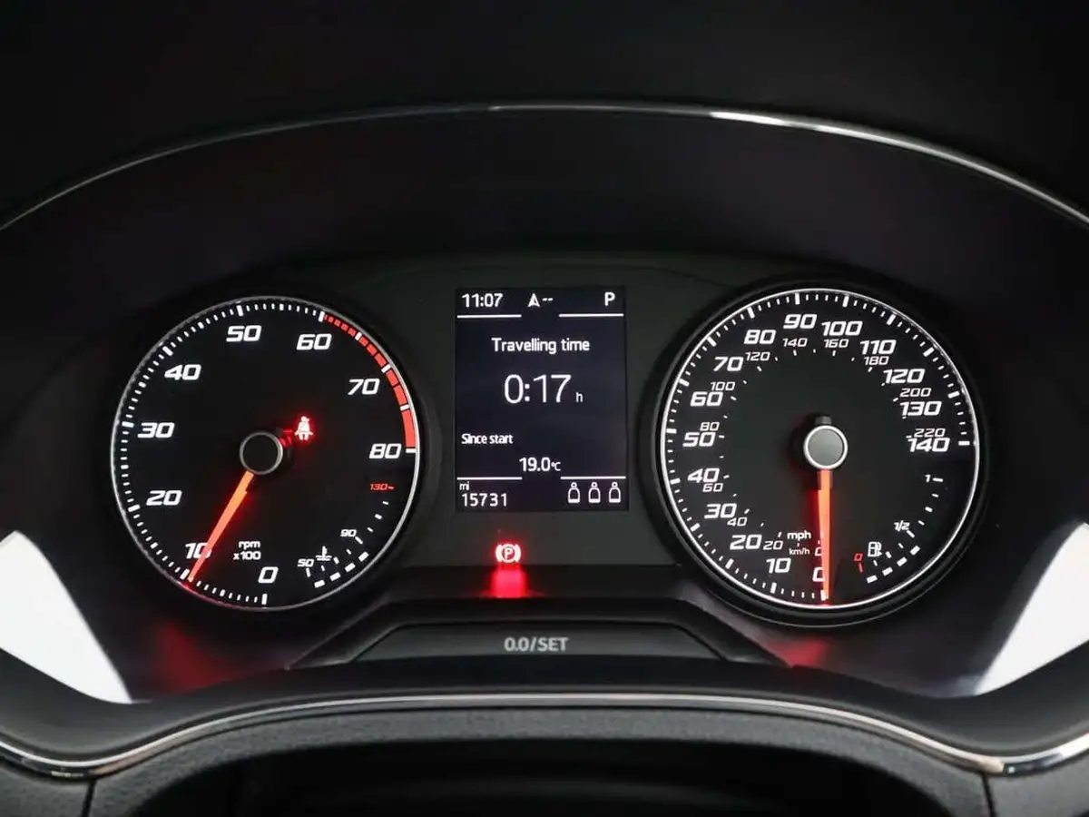 2018-seat-arona-10-tsi-fr-sport-dsg-big-16