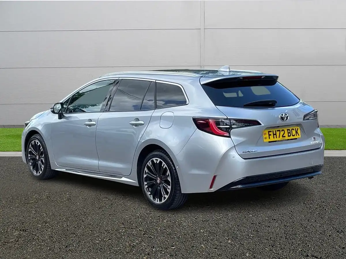 2023-toyota-corolla-18-vvt-i-gr-sport-138bhp-touring-sports-big-4