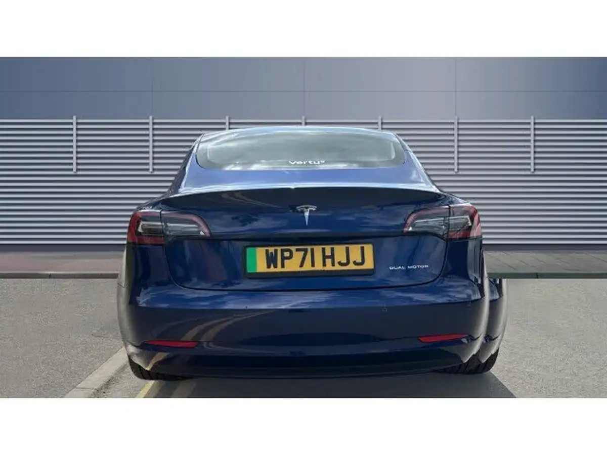 2021-tesla-model-3-e-long-range-awd-big-5