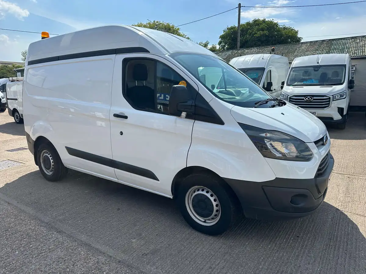 2017-ford-transit-custom-20tdci-290-l2h2-105pseu6-big-12