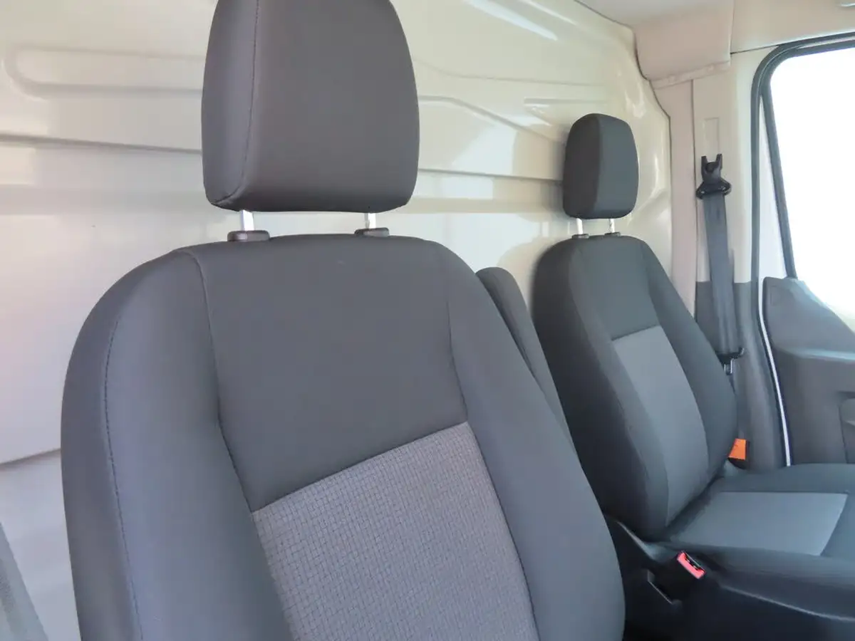 2021-ford-transit-20tdci-350-l3h1-leader-130pseu6dt-fwd-cab-big-32