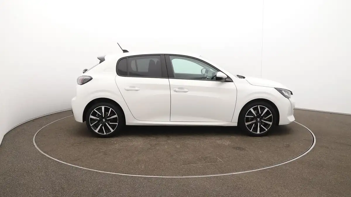 2020-peugeot-208-12-puretech-allure-premium-100bhp-big-50
