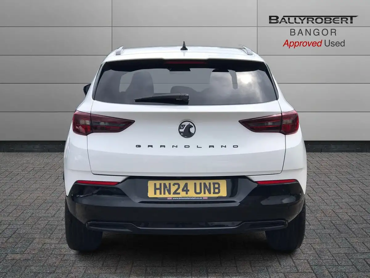 2024-vauxhall-grandland-12-gs-130ps-big-10