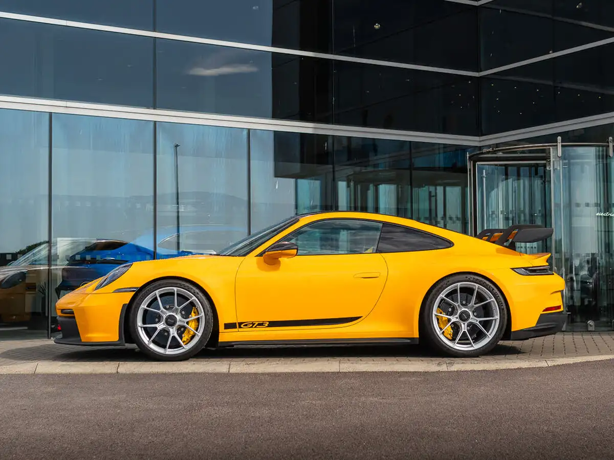 2023-porsche-911-40-gt3-pdk-big-2