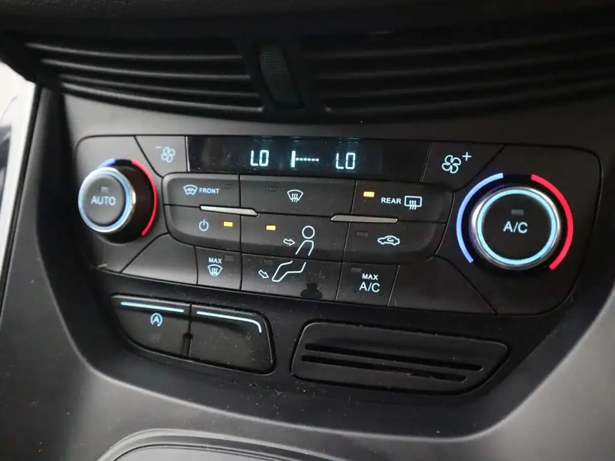 2018-ford-kuga-20tdci-titanium-120ps-powershift-big-30