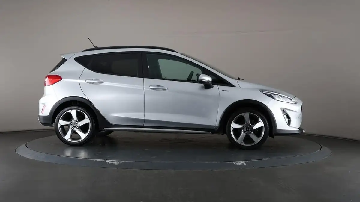 2020-ford-fiesta-big-61