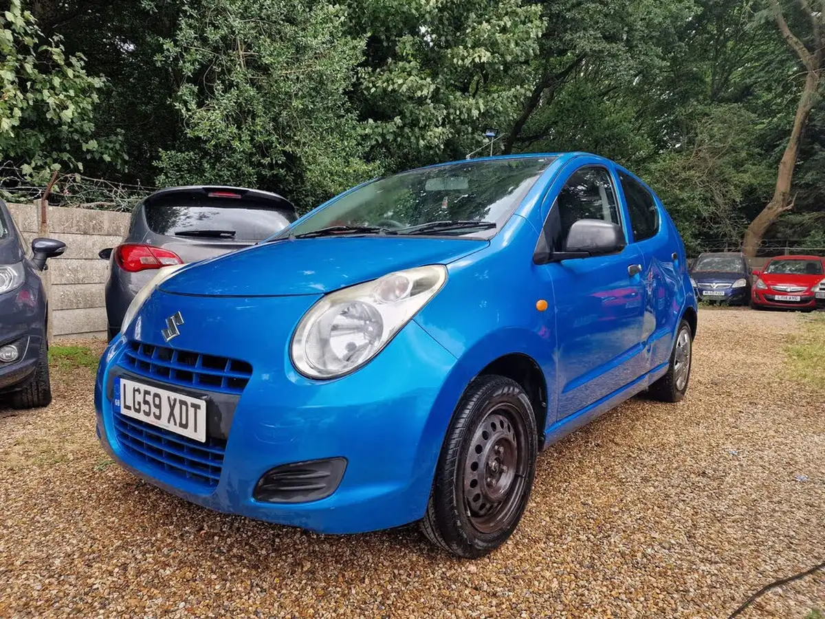 2009-suzuki-alto-10-sz3-big-2