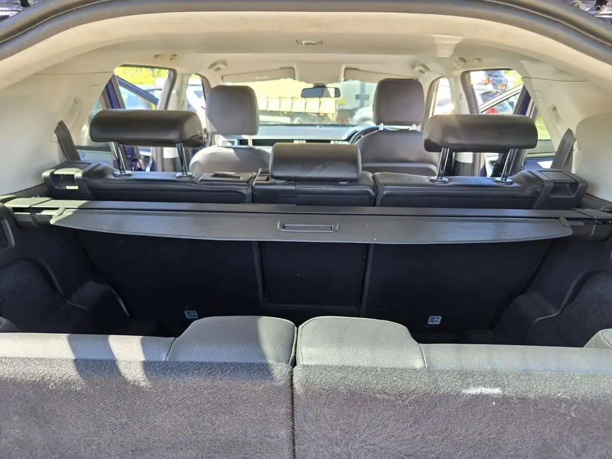 2017-land-rover-discovery-sport-20td4-se-tech-180ps-station-wagon-auto-big-60