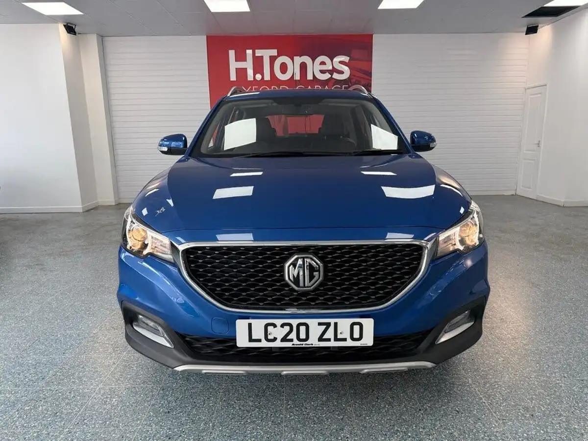 2020-mg-zs-suv-10t-gdi-exclusive-111ps-big-19