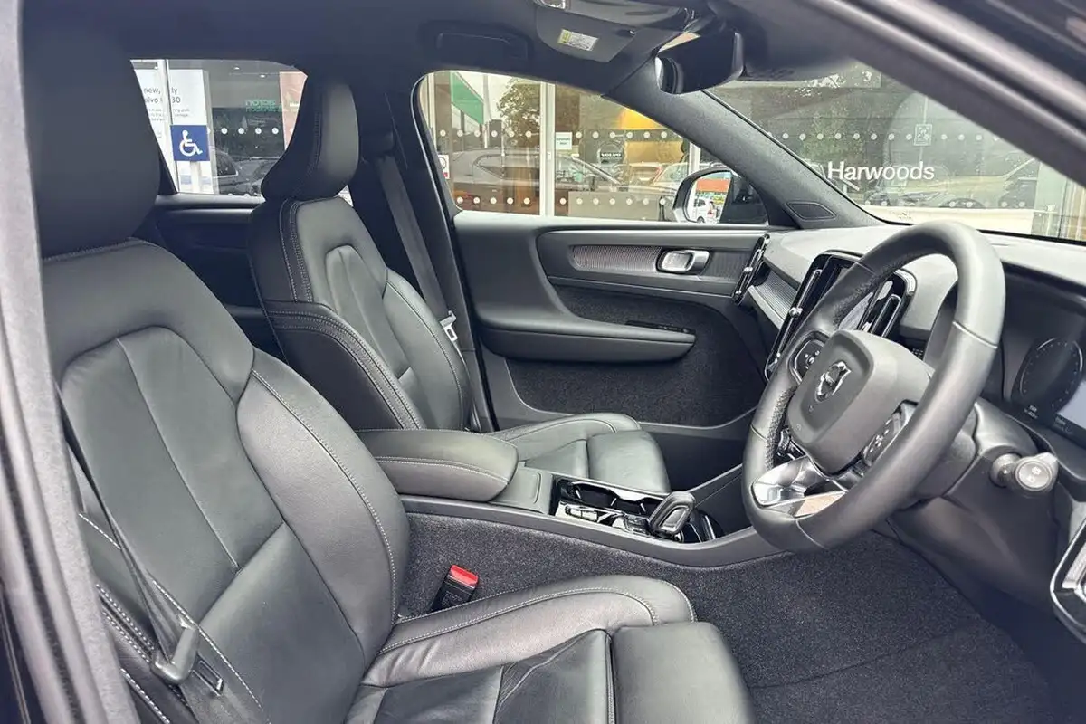 2021-volvo-xc40-20-b4-r-design-pro-194bhp-awd-auto-big-24