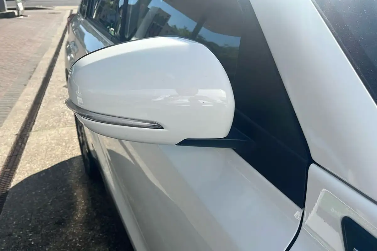 2023-suzuki-vitara-15-sz5-big-35
